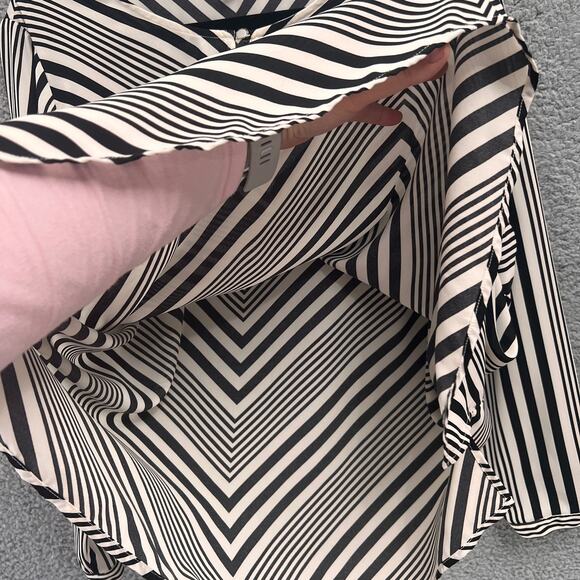 Talbots Women's Top Blouse 2XP Black White Chevron Stripe Long Sleeve Career - Picture 9 of 11